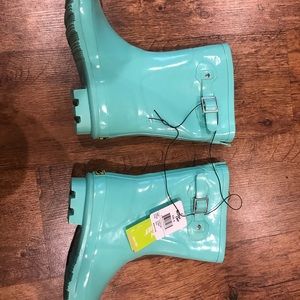 Rain boots